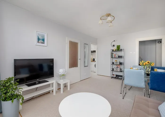 Wyjatkowy Apartament Dla Czterech Gosci W Centrum Szczecina By Rent Like Home